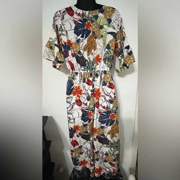 True Destiny Floral Romper - Picture 4 of 5